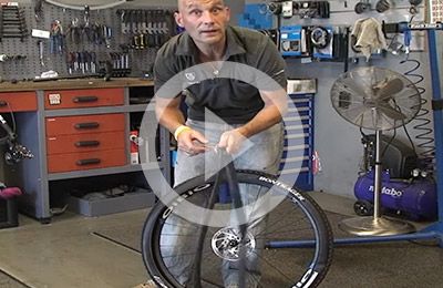 Hoe vervang je een fietsband?